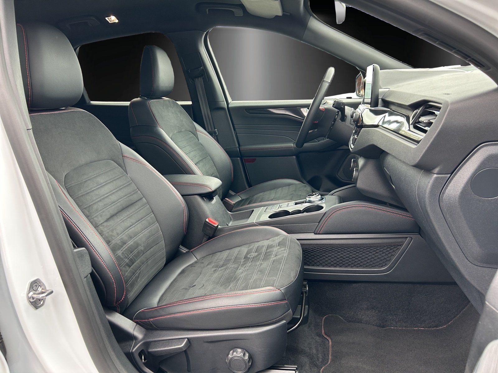 Fahrzeugabbildung Ford Kuga 2.5 PHEV ST-Line X Aut./LED/ACC/KAMERA/NAVI