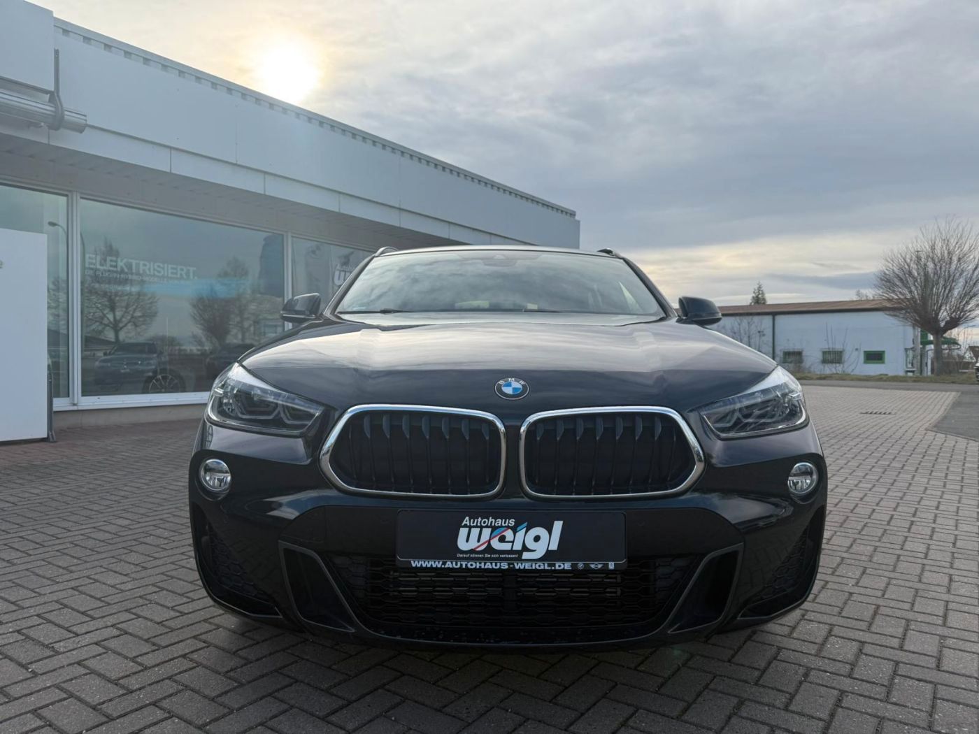 Fahrzeugabbildung BMW X2 20i M Sport +Glasdach+LED+Komfortzugang+AHK