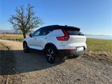 Volvo XC40 D4 AWD R Design Geartronic R Design - Volvo Gebrauchtwagen in Tübingen