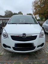 Opel Agila B (EZ: 06/2009 KW48 Neuer TÜV ... - Opel Agila in Frankfurt (Main)