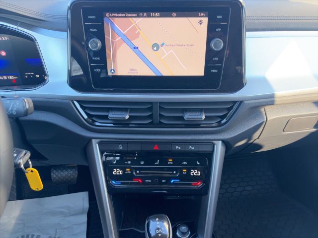 T-Roc Life 1.5 TSI DSG AHK/LED/SHZ/NAVI/ Klima