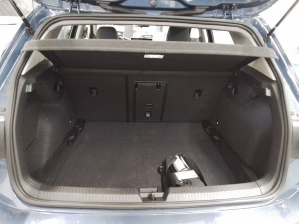 Volkswagen Golf - Bild 9