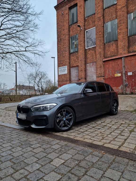 Image of BMW M140i