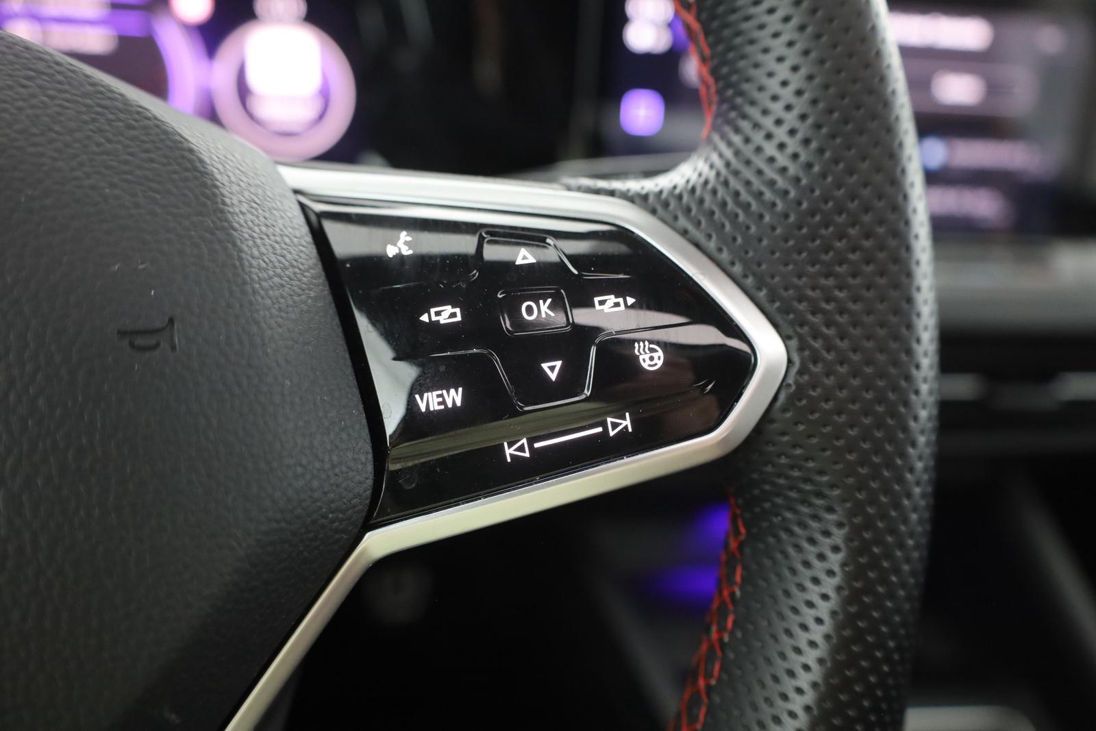 Volkswagen Golf VIII 2.0 TSI GTI Clubsport LED Navi Pano, миниатюра 17