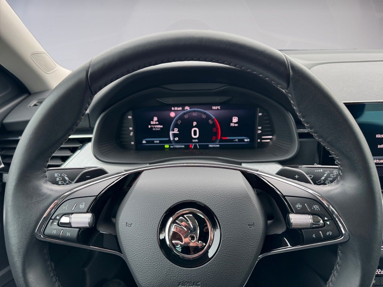Fahrzeugabbildung SKODA Kamiq Tour 1.5 TSI