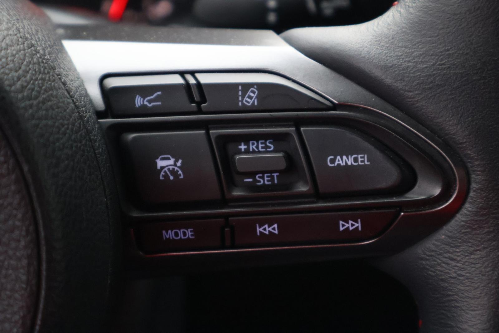Toyota Yaris 1.6 GR 4WD LED ACC Android Apple DAB, миниатюра 22