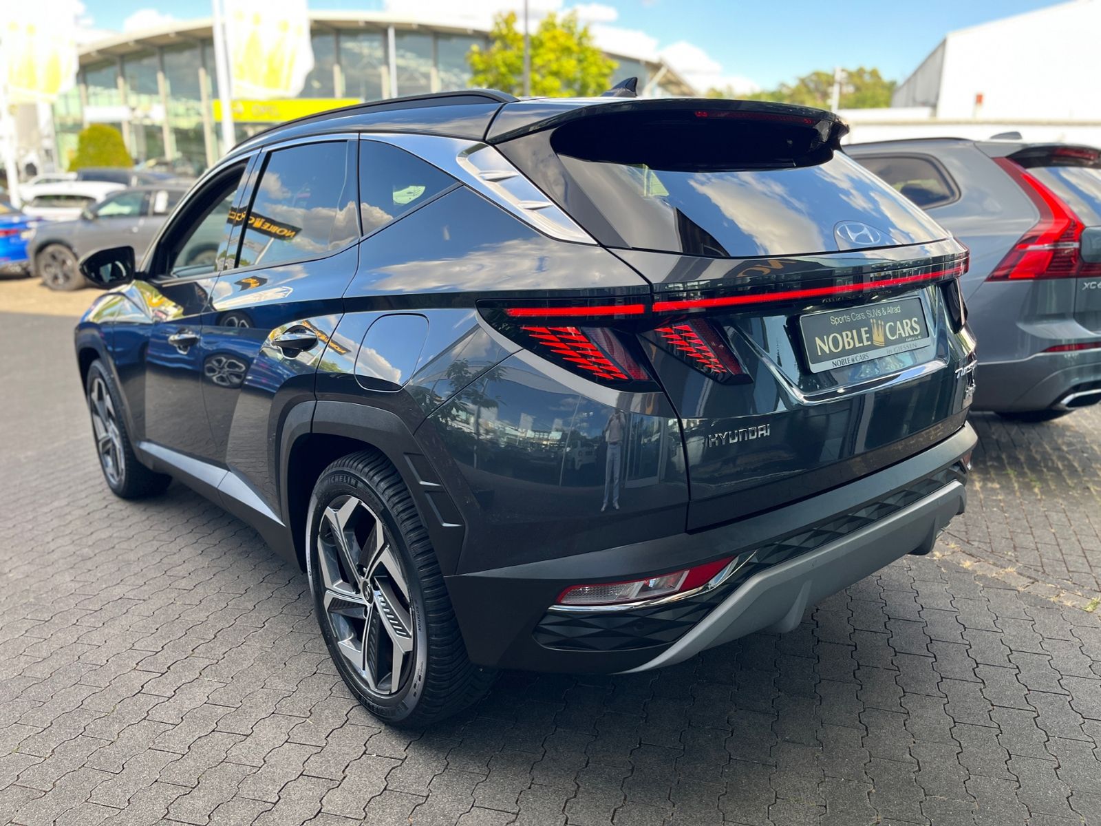 Fahrzeugabbildung Hyundai TUCSON Trend Plug-In Hybrid 4WD KLIMA LED NAVI