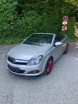 Opel Astra TwinTop TÜV NEU - Opel Astra mit Diesel-Antrieb: Cabrio
