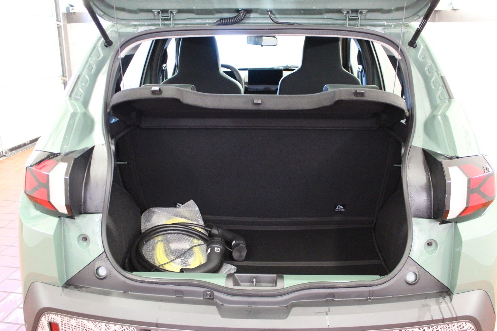 Fahrzeugabbildung Dacia Spring Electric 65 Extreme *Schuko-Ladekabel*