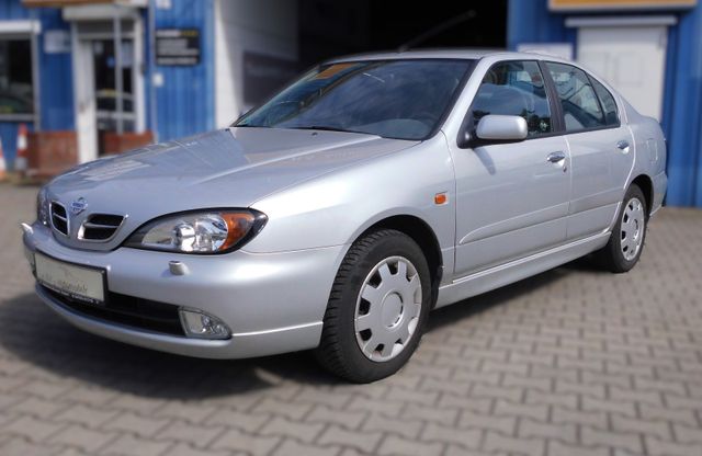 Nissan Primera 1.6   Nur  100.000 Tkm 1.Hand