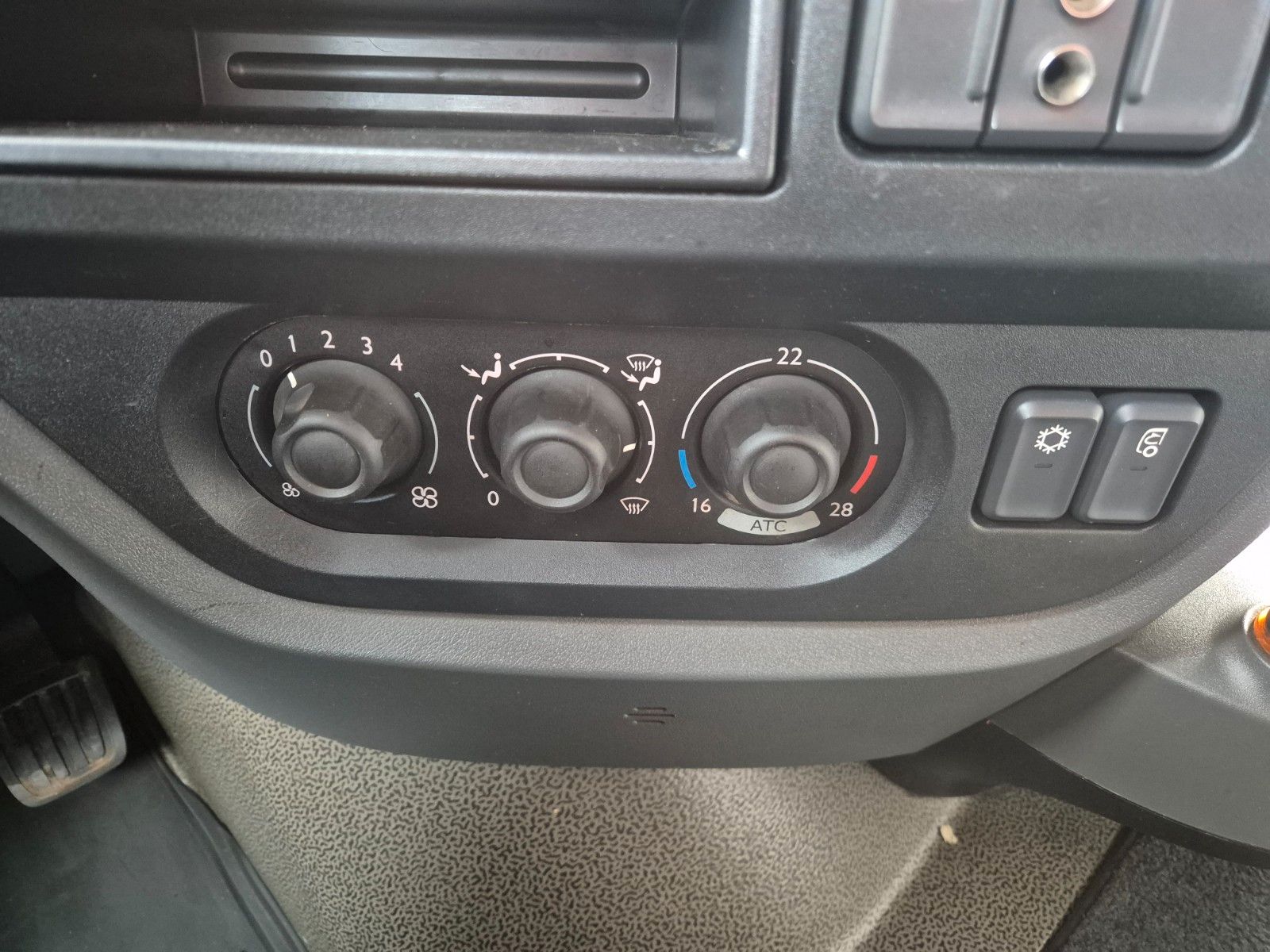 Fahrzeugabbildung DAF XF 460 6x4 Epsilon M12Z91