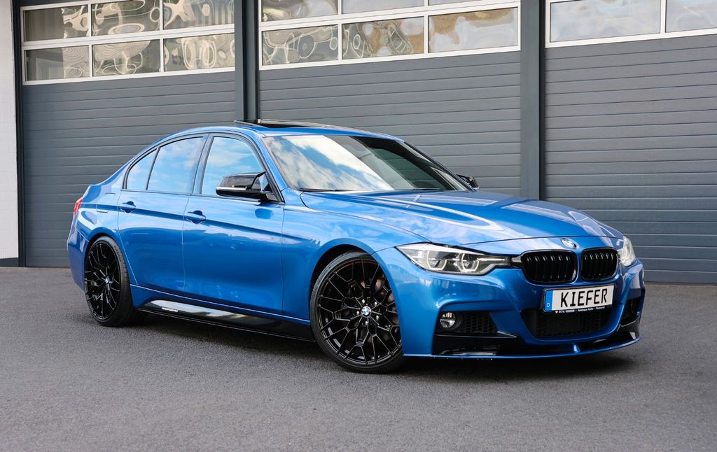 Image of BMW 340