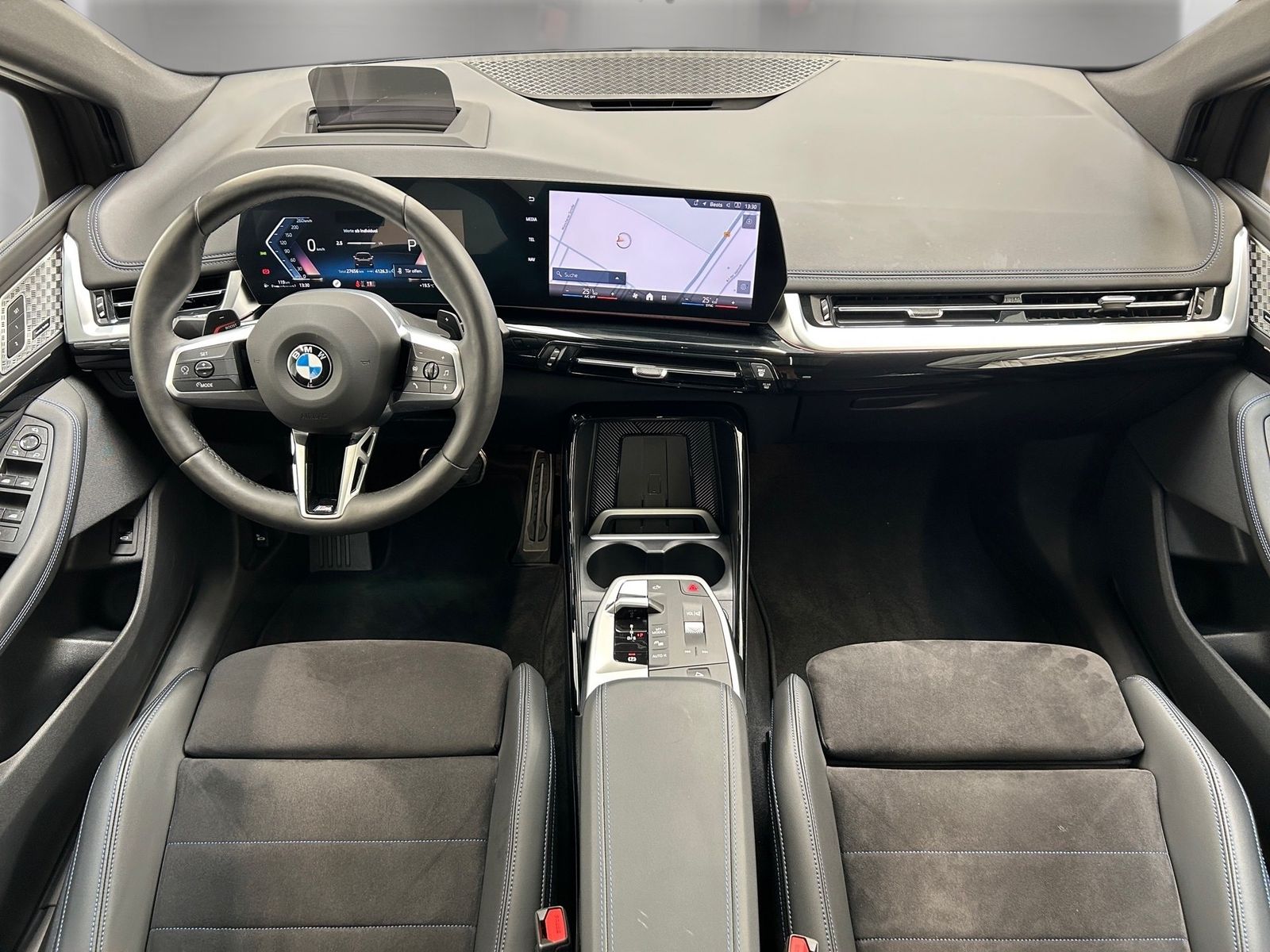 BMW 223 Active Tourer - Bild 12