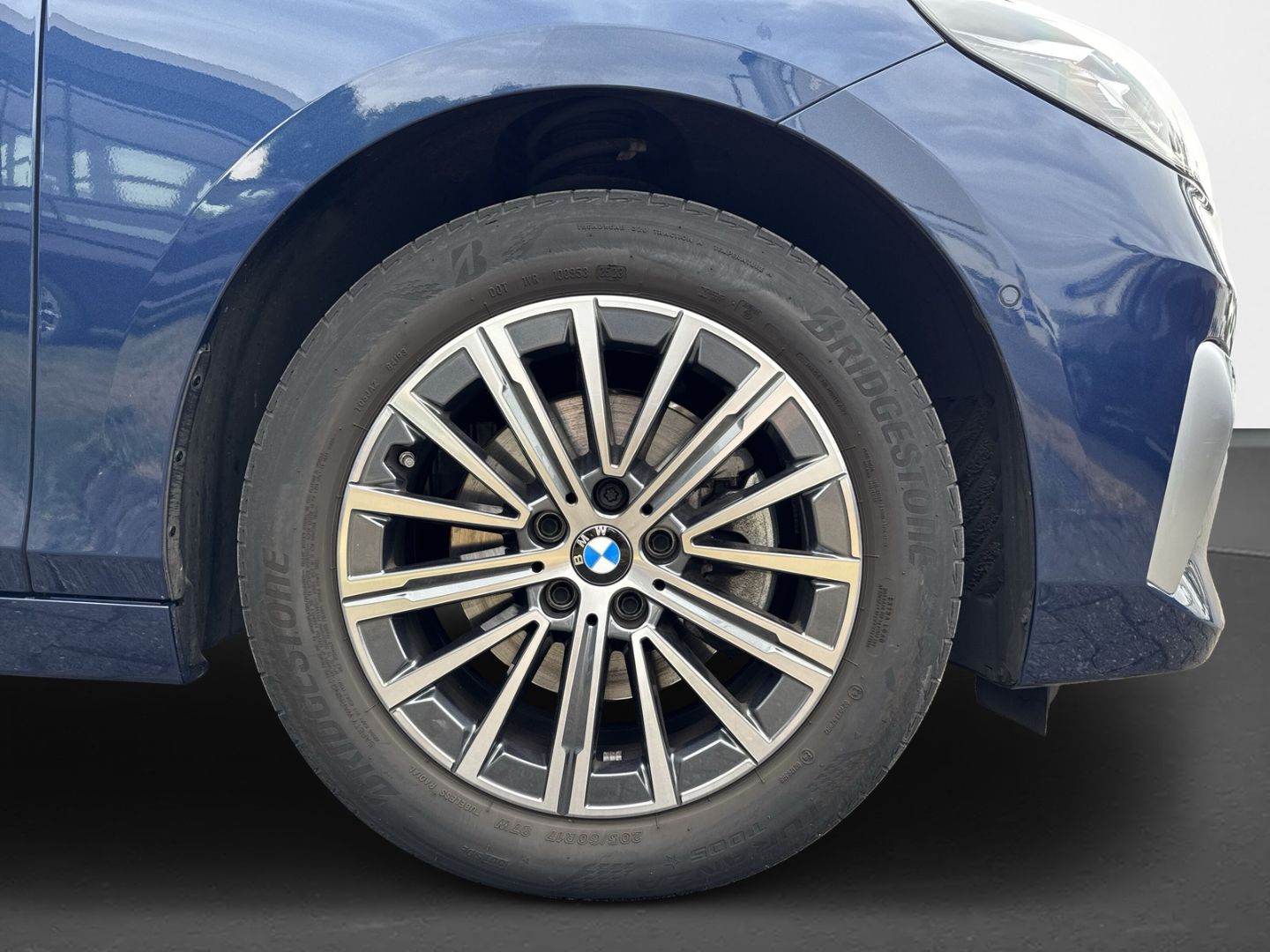 BMW 220 Active Tourer i Luxury Line Driving Assistan foto 5