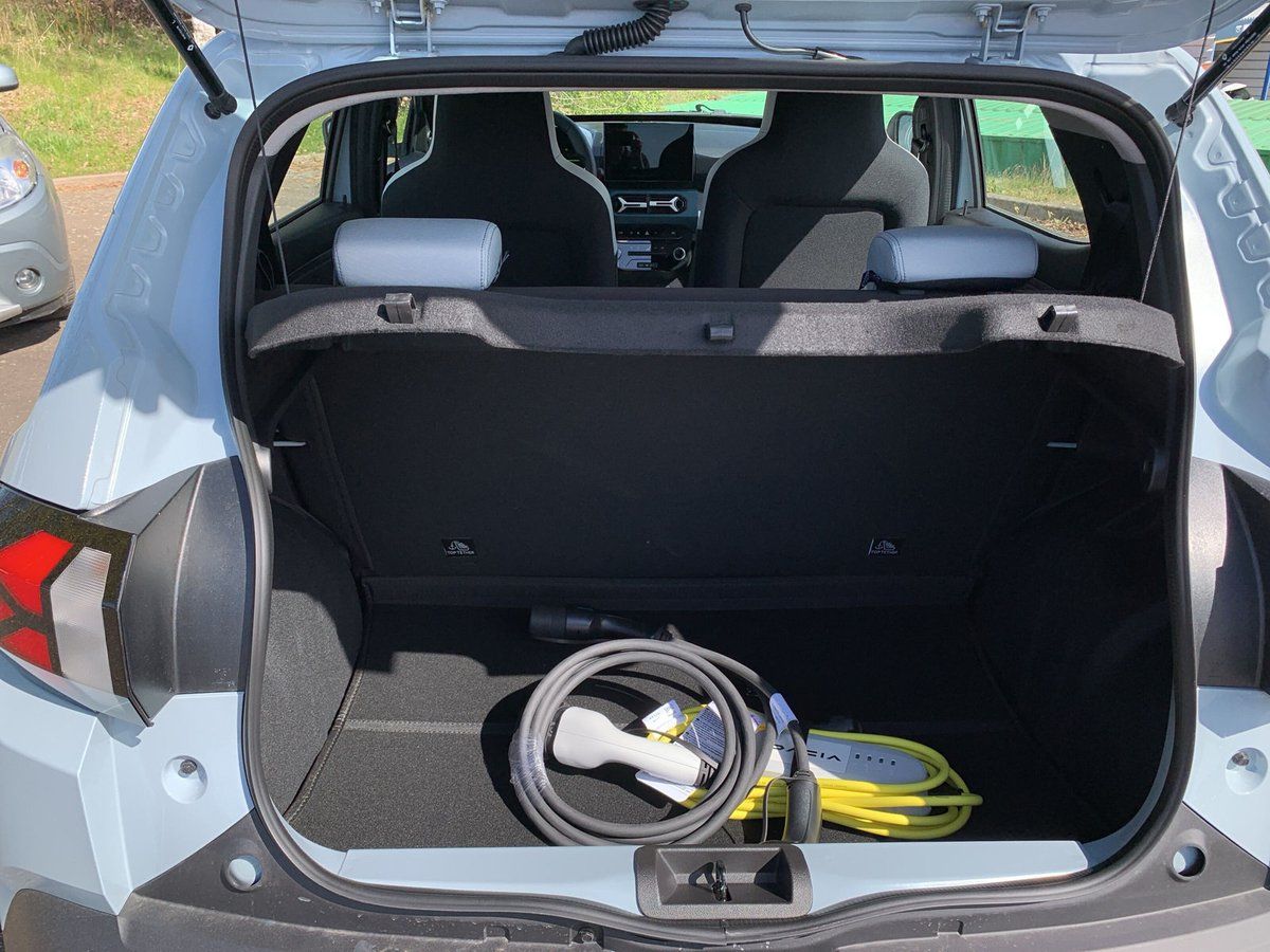 Dacia Spring - Bild 12