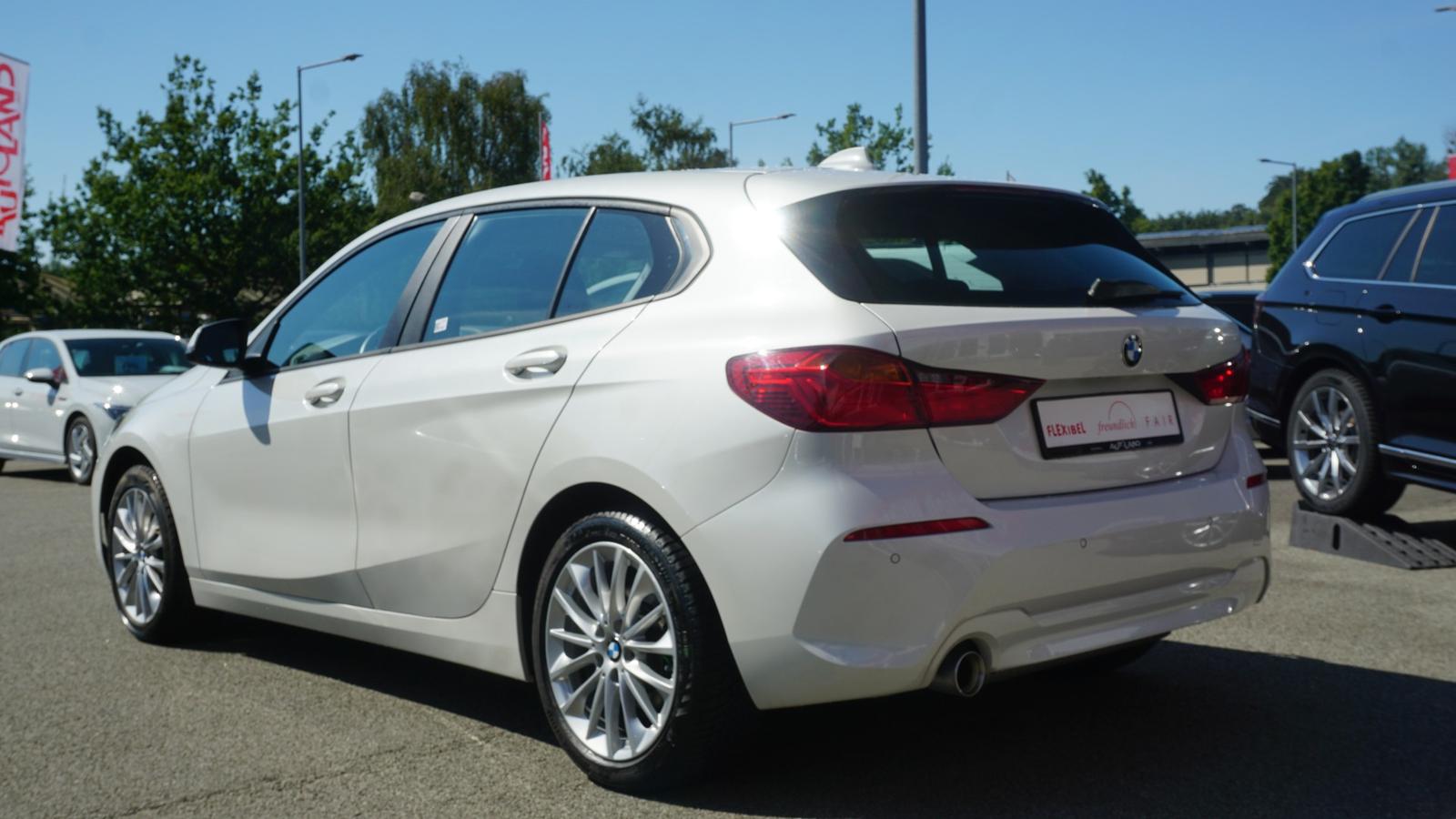 BMW 118 i Advantage Navi Tempomat Sitzheizung PDC USB, миниатюра 7
