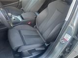 Audi A4 40 2,0 TDI AVANT S LINE*NAVI APPLE CAR PLAY*A - Audi A4 mit Diesel-Antrieb: 2.0