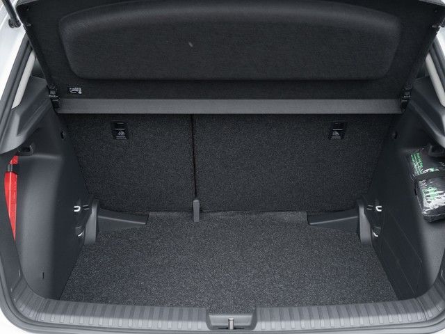 Fabia 1.0 MPI Essence LED+GRA+PDC+DAB