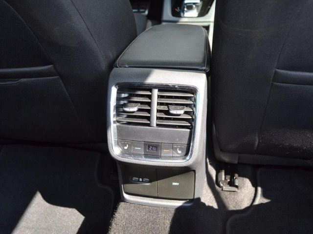 Octavia 2.0 TDI 4x4 DSG Scout AHK/MATRIX/NAVI/IN