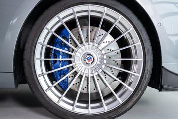 2025 Alpina B8 — миниатюра 12