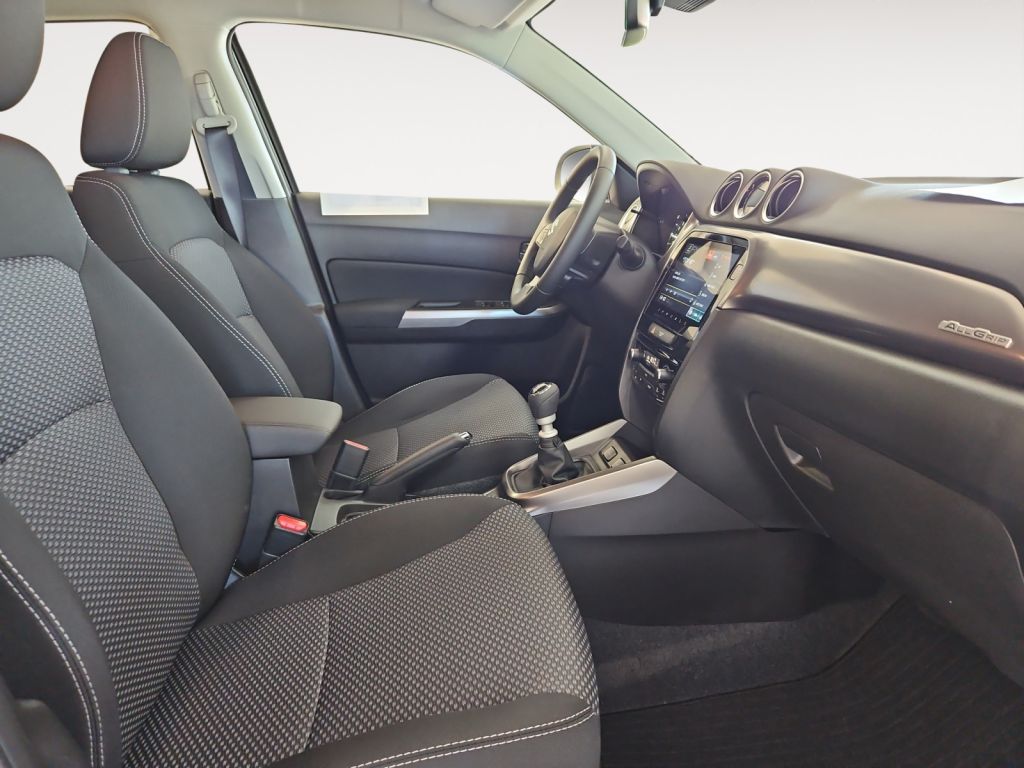 Fahrzeugabbildung Suzuki Vitara 1.4 Comfort Allrad Navi LED Sitzheizung