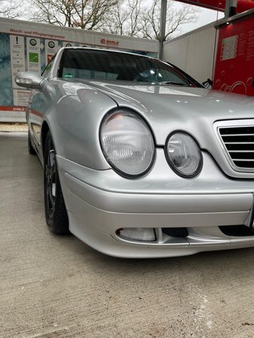 Mercedes-Benz Mercedes Benz Clk 200 compressor Tüv bis 0...