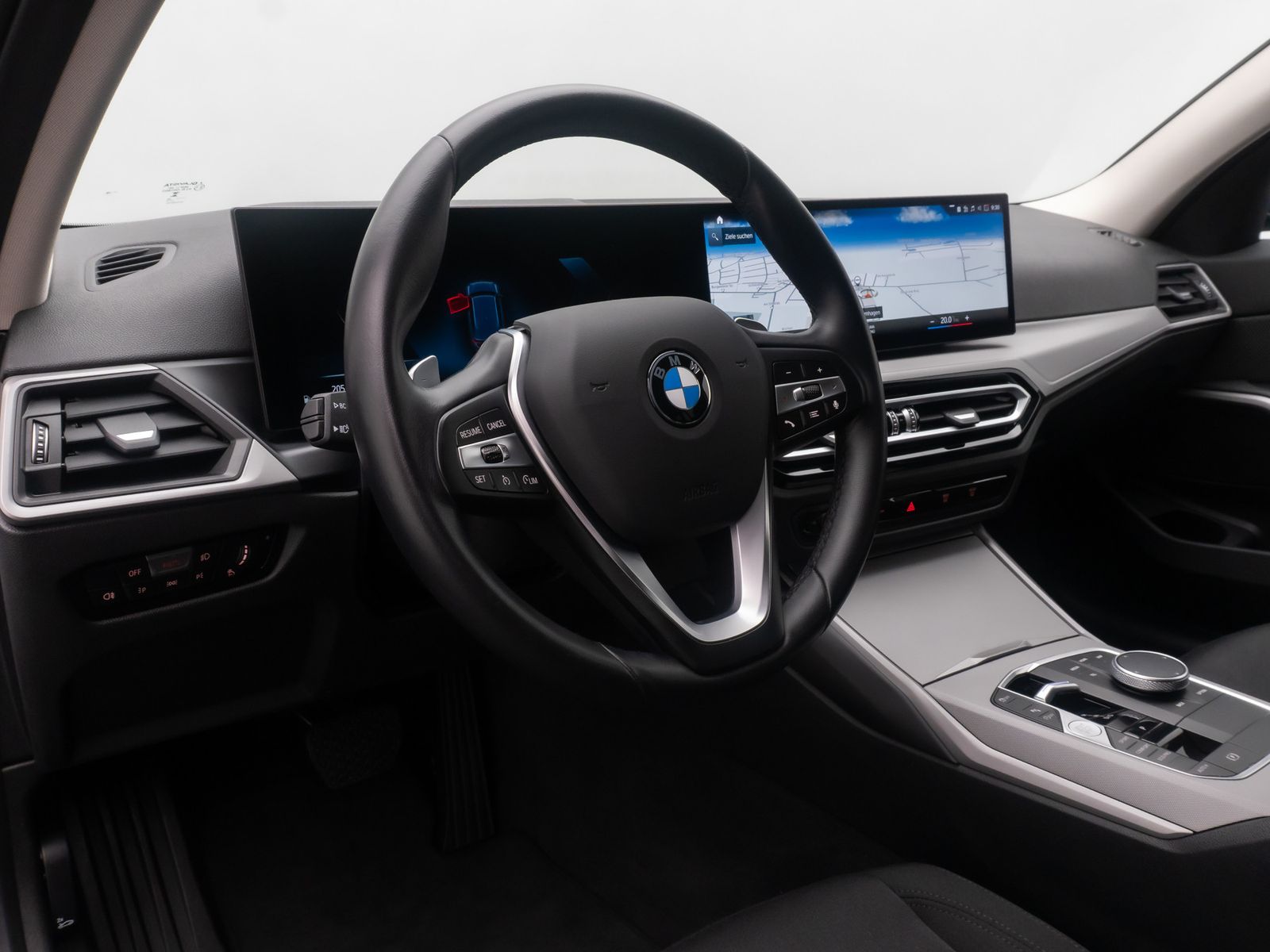 Fahrzeugabbildung BMW 318i  DAB CockPit+ PDC LED Geschwindigkeitsreg.
