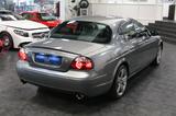 Jaguar S-Type 4.2 V8 R S/C Performance - Jaguar S-Type: R