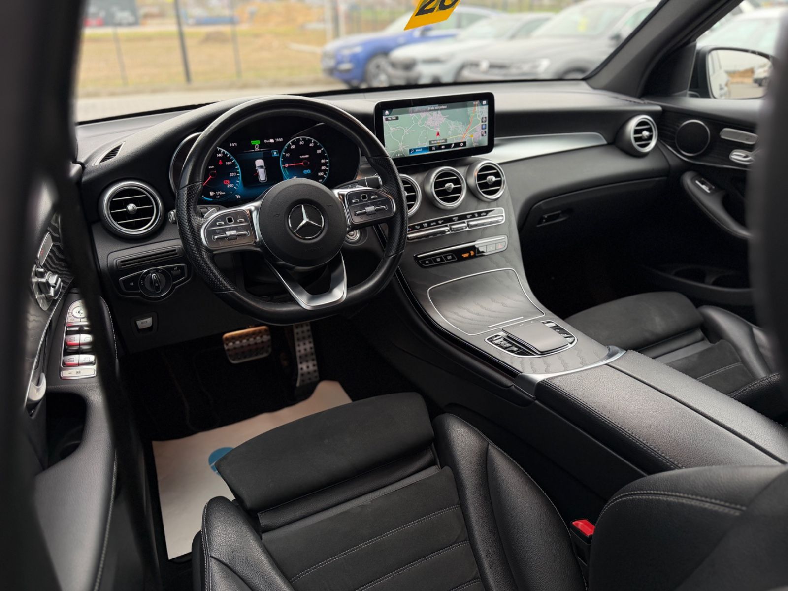 GLC 300 4Matic EQ Autom. LED Leder AMG