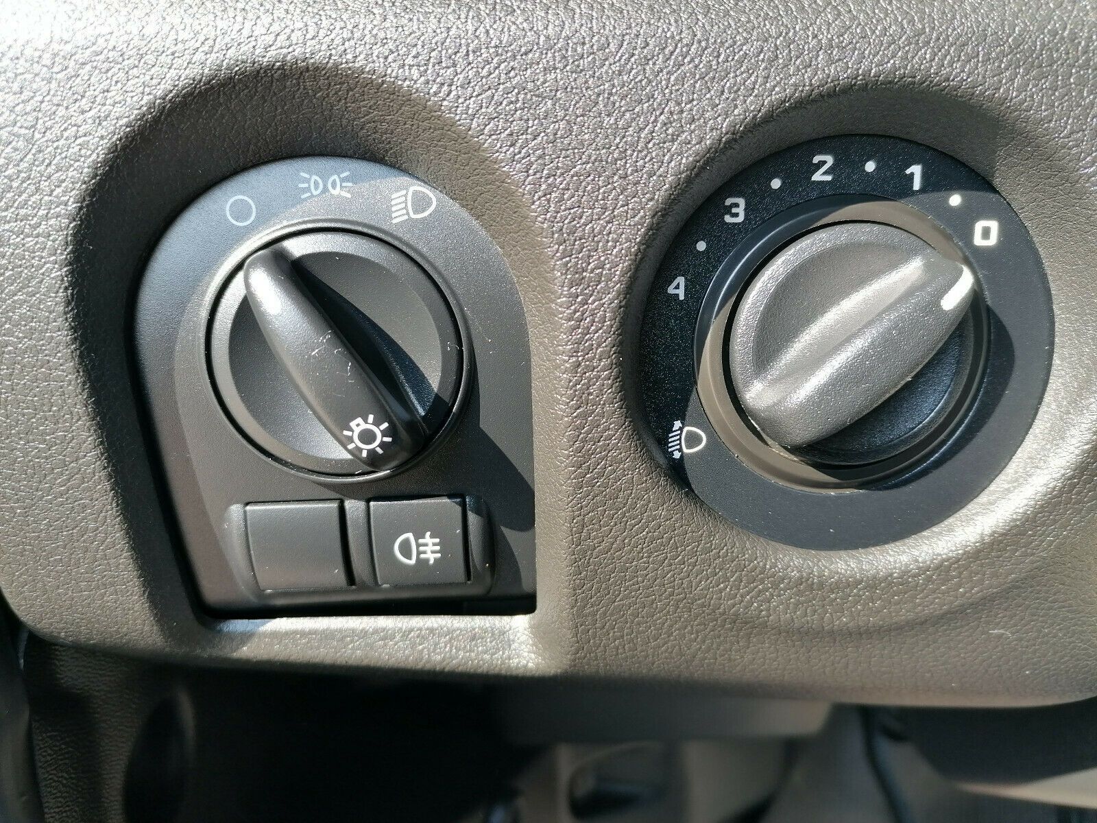 Fahrzeugabbildung Lada NIVA  LEGEND "NORMA" ROSTSCHUTZ! AHK! GARANTIE!