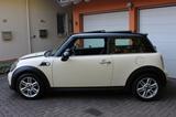 MINI Cooper 1.6 Xenon/Glasdach/Bluetooth/Sitzheizung - MINI Cooper aus 2011