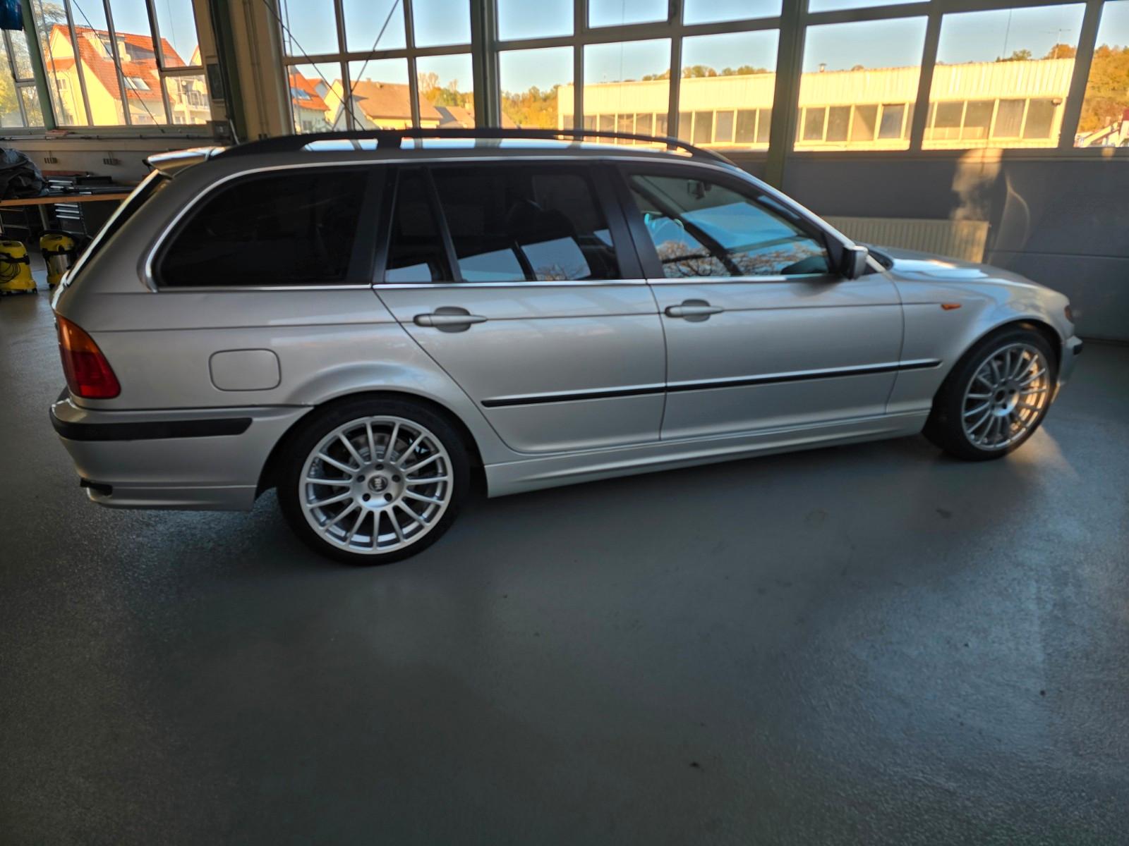 BMW 320 2004 — photo 9