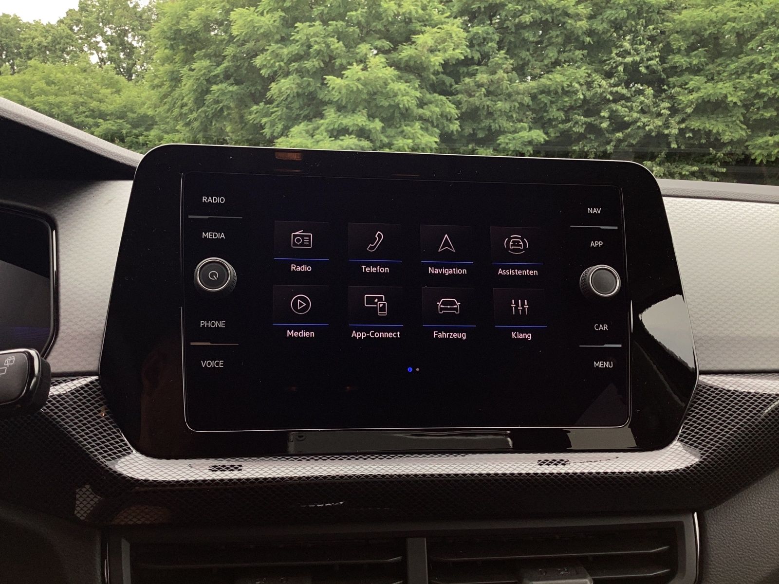 Fahrzeugabbildung Volkswagen T-Cross Life LED Kamera APP ACC