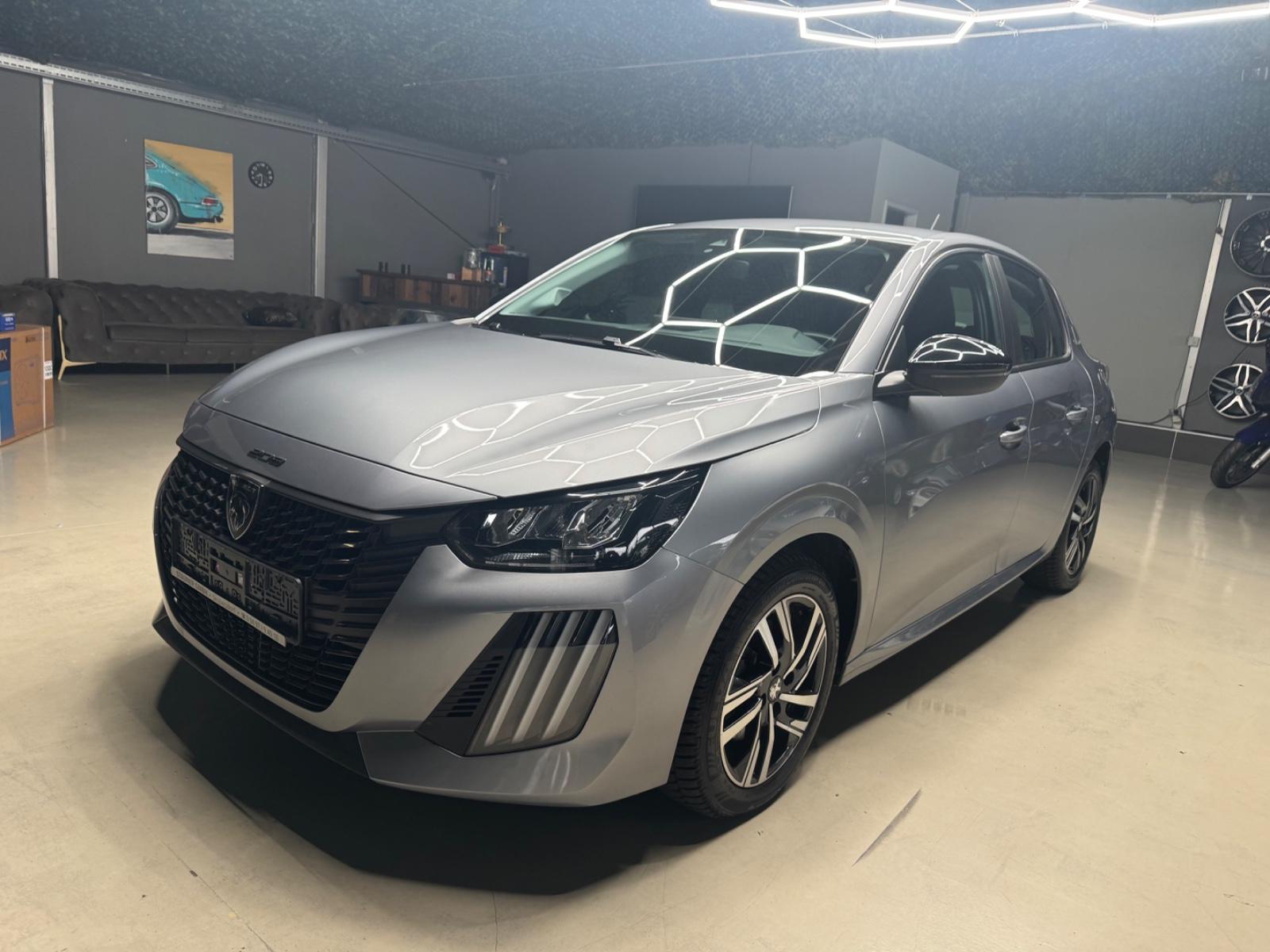 Peugeot 208 Active