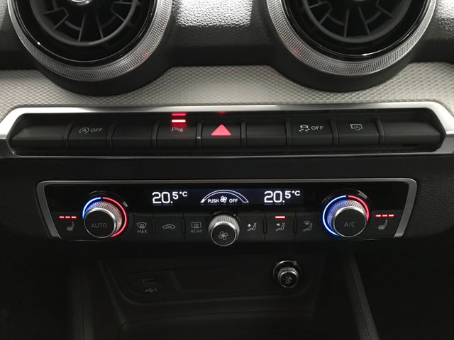 Audi Q2 35 1.5 TFSI DSG KAM LED NAV SHZ TEMP