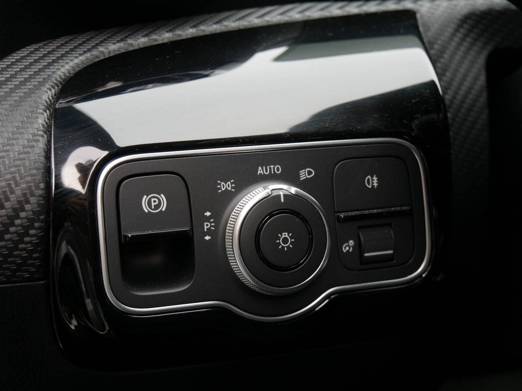 Mercedes-Benz A 180 |LED|NAVI|KAM|MBUX|PTS|SHZ|LM|Tempomat|AUT