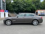 BMW 740Baureihe7740d xDrive"Vollausstattung"Head-UP" - BMW 740 in Hamburg