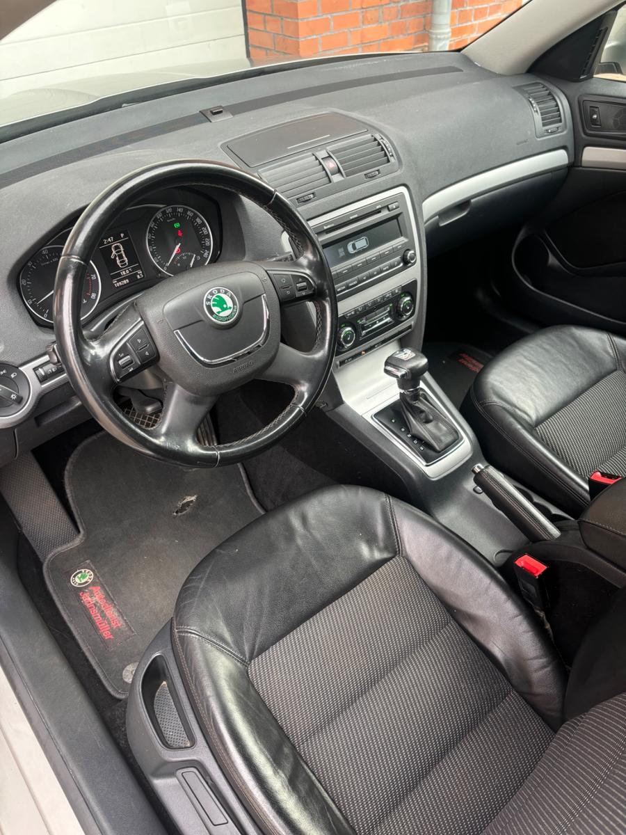 Skoda Octavia 2011 — photo 6