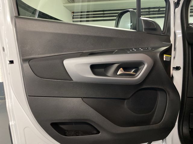 Berlingo Max 130 HDI  EAT8 XTR