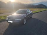 Audi A4 B5 1,8T Limo  Facelift Autom 156000KM  - gebrauchte Audi A4 aus dem Jahr 2000