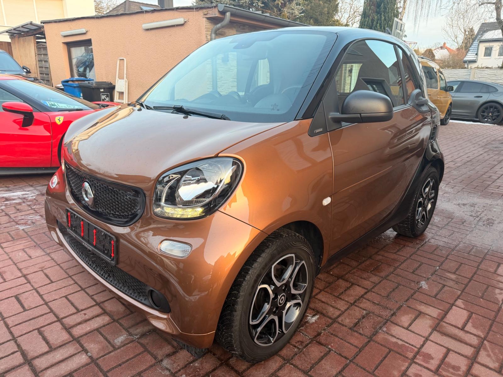 Smart ForTwo coupe AUTOMATIK+PANO+WENIG KM