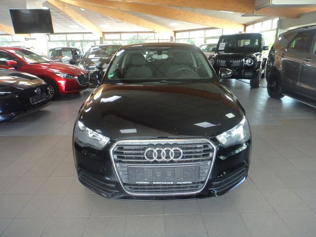 Audi A1 attraction Klimaautomatik