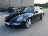 Porsche 911 (997) Carrera Coupé Schalter Scheckheft - Porsche aus 2006: 911