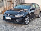 Volkswagen VW Golf Highline 1.5 TSI R-Line Sportpaket Navi  - Volkswagen Golf: Sport Line