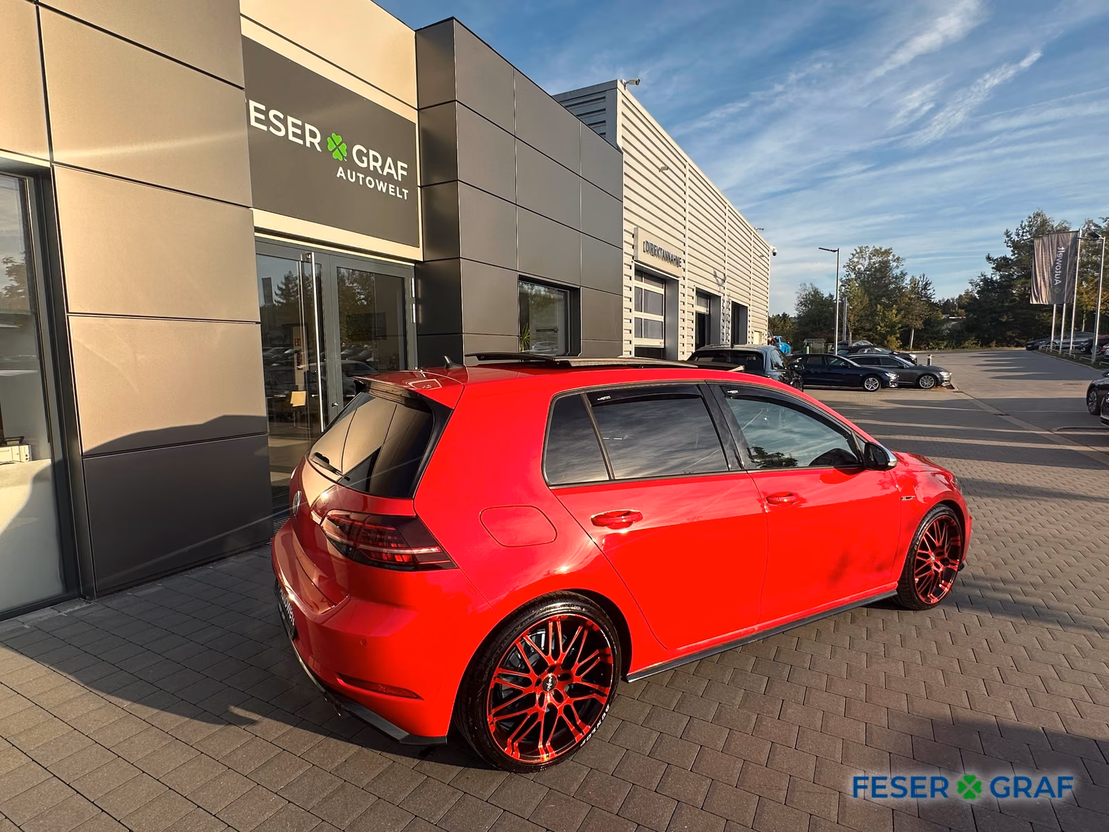 Volkswagen Golf VII R 2.0 TSI DSG LED PANO DYNAUDIO KAMERA