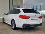 BMW 530i Touring M-Paket, Komfort, HUD, PANO,  - BMW 5er Reihe: Kombi, M Paket