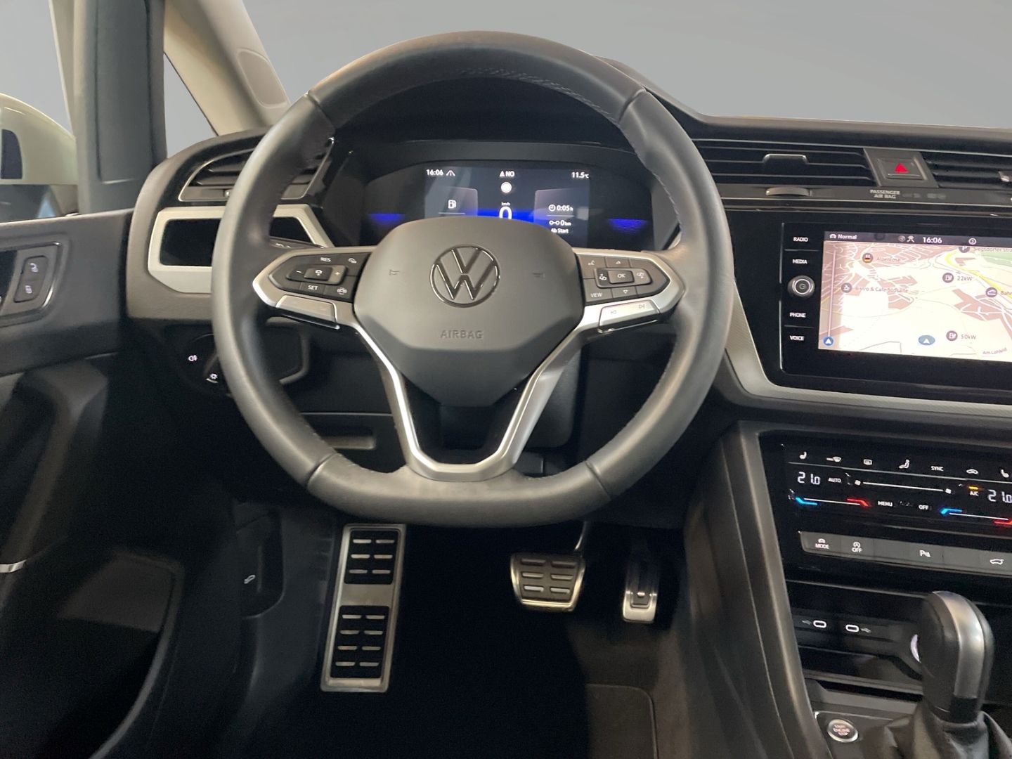 Volkswagen Touran - Bild 18