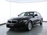 BMW 318 d Mild Hybrid  Sport Line|Schiebedach - BMW 318 Gebrauchtwagen in Berlin