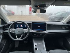 Fahrzeugabbildung Volkswagen Passat Variant 1.5 eHybrid Business AHK KAMERA