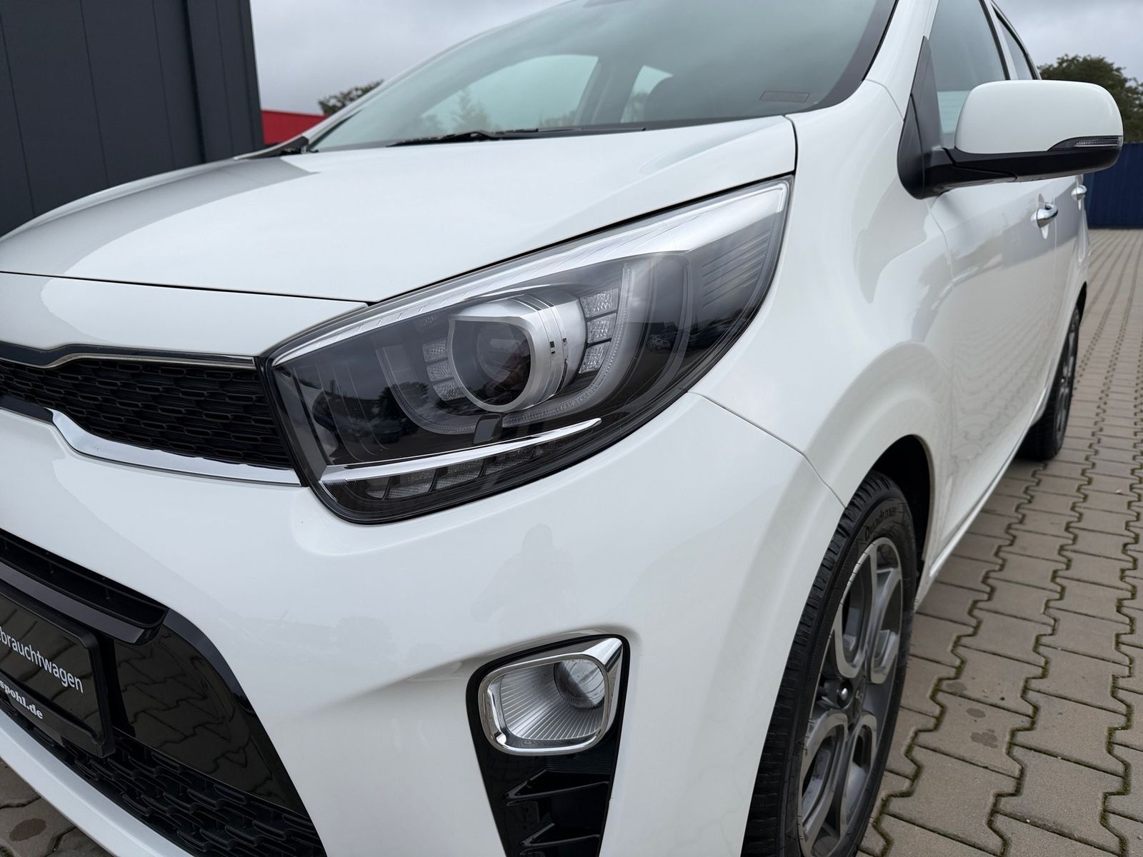 Fahrzeugabbildung Kia PICANTO 1.2 SPIRIT KOMFORT NAVI